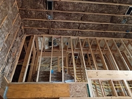 Insulation installer